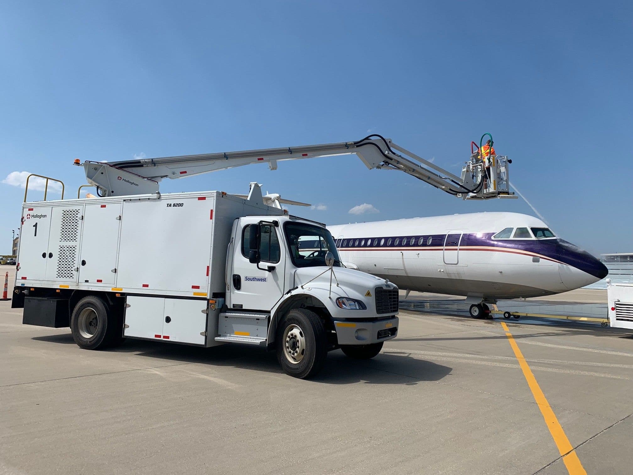 TA Truck Mounted Deicer